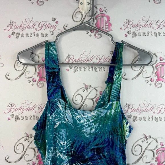 Denver Hayes dress, tropical beach, flowy Blue and Green Patterned Dress - Picture 8 of 12